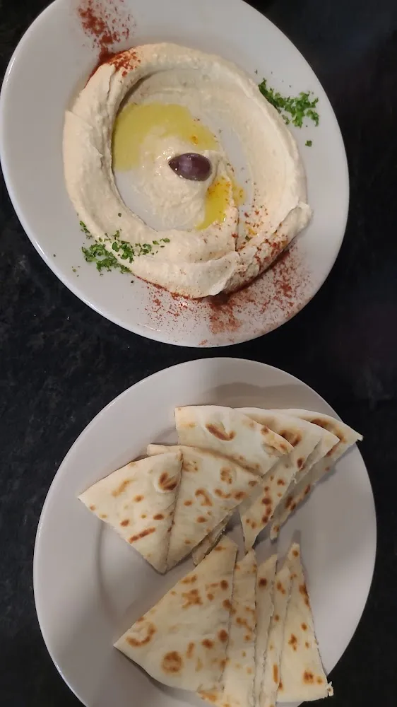 Hummus Pita