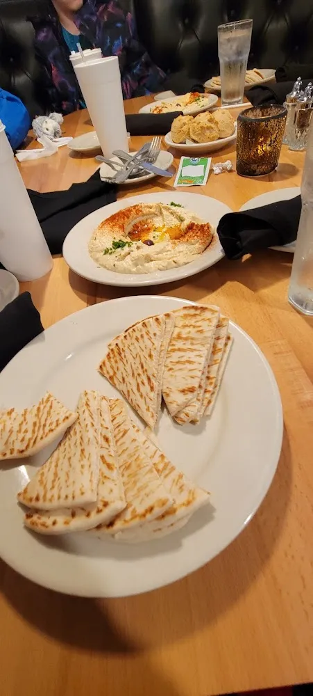 Hummus with Bread and Chips